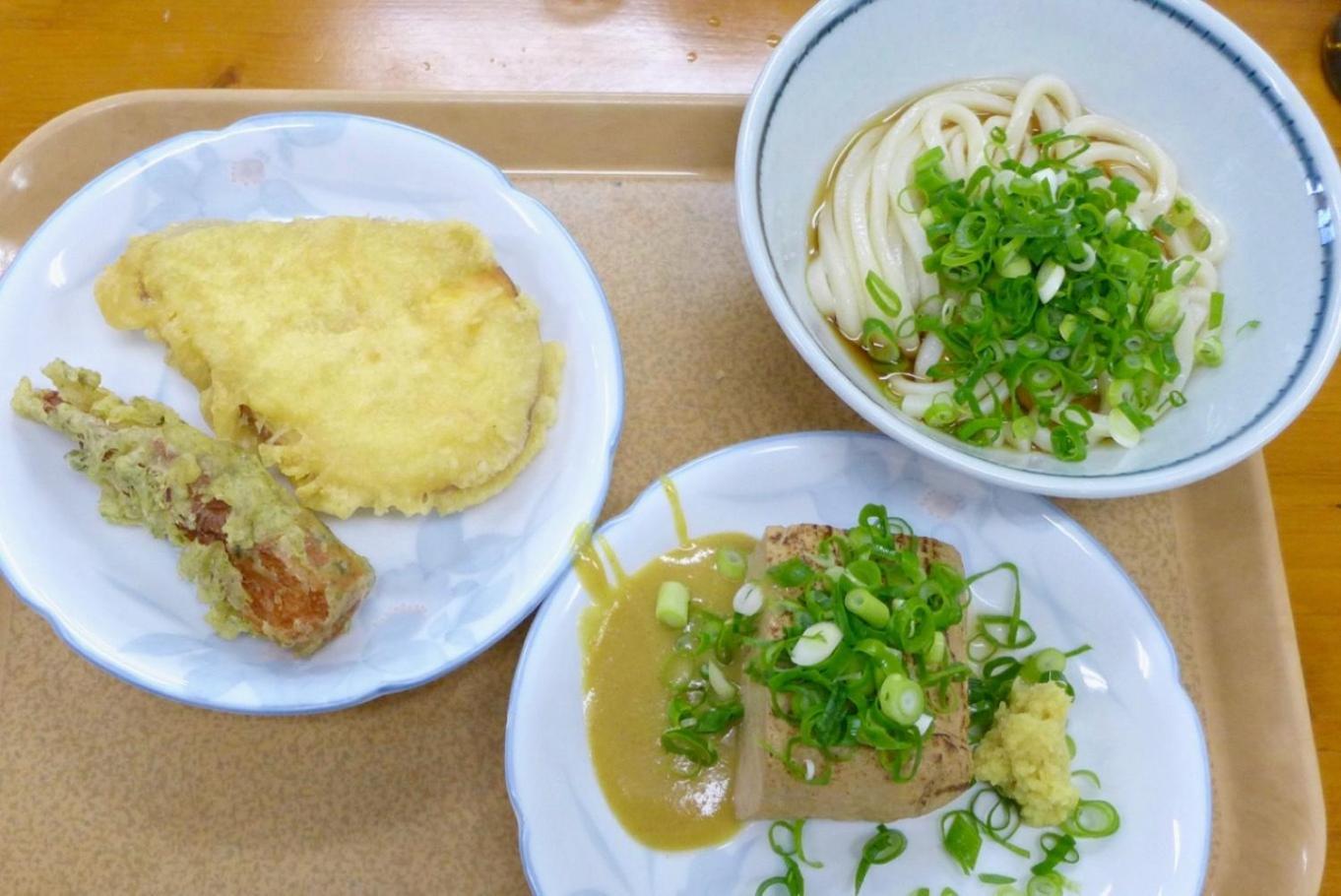 Aoisora Aoiumi No Guest House - Vacation Stay 75101V Takamatsu Bagian luar foto